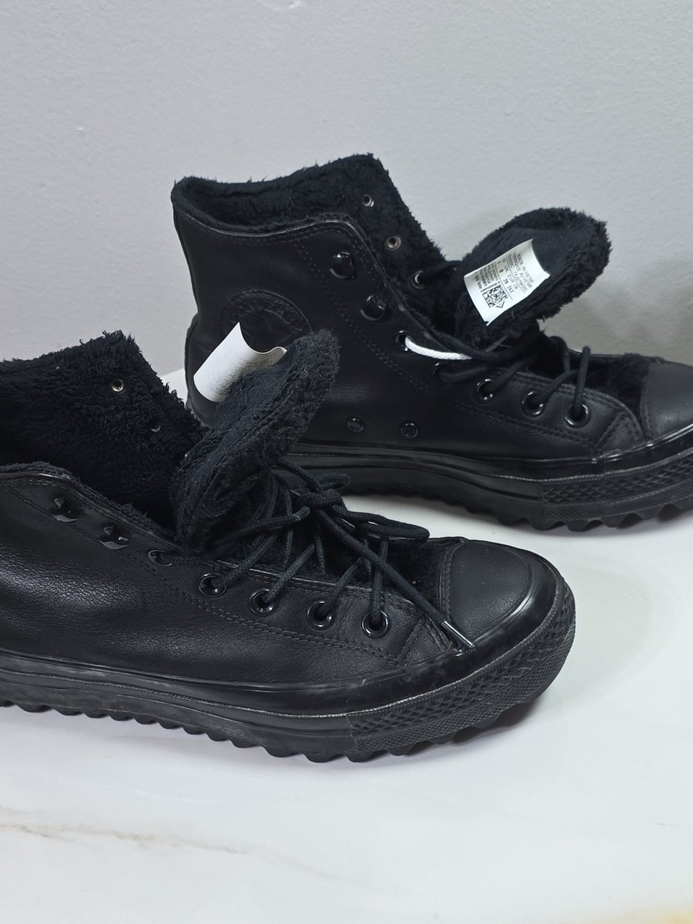 Black Faux-Fur Lined High-Top Women's Sneakers